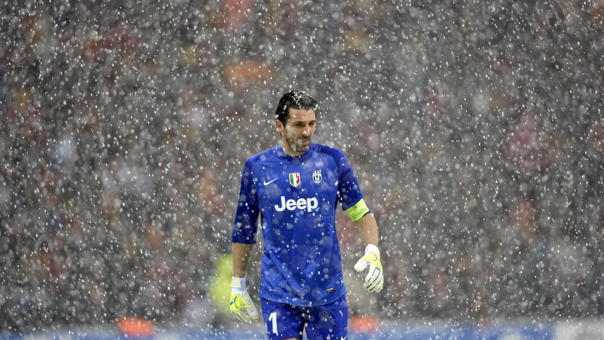 欧洲杯决战：最后一刻的英雄闪耀全场，欧洲杯决赛最后一场